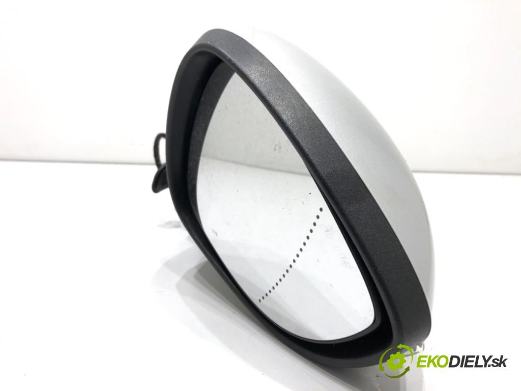 FORD FIESTA MK7 liftback 2012 71 kW 1.4 1388 zpětné zrcátko pravý 