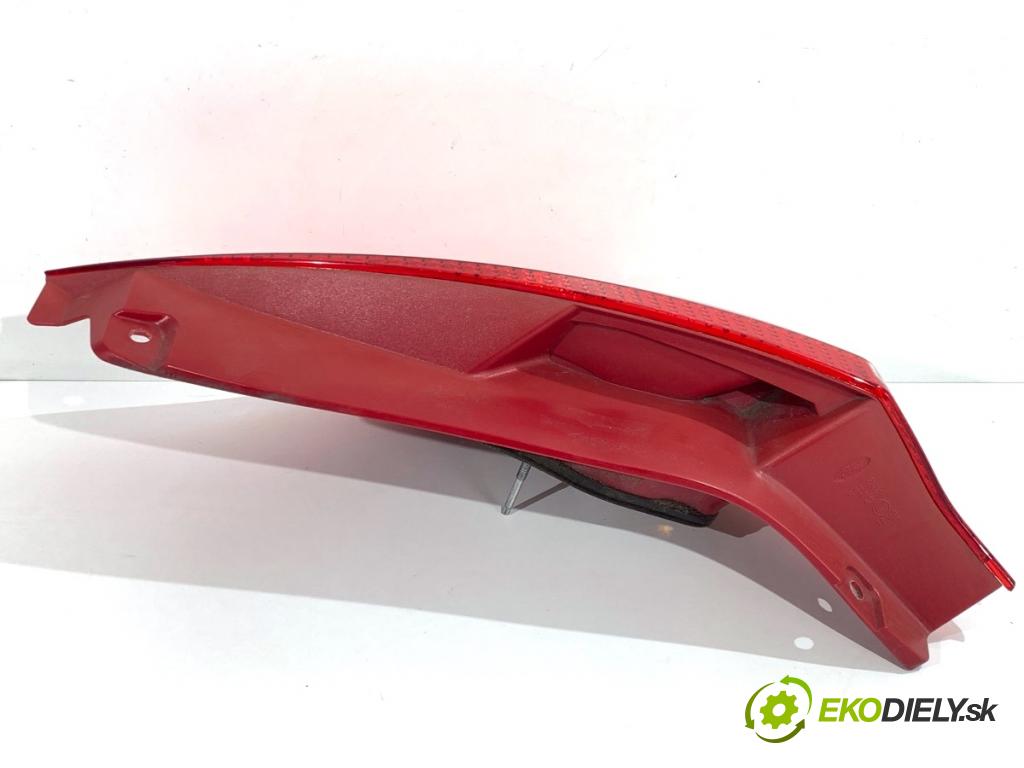 FORD FIESTA MK7 liftback 2012 71 kW 1.4 1388 světlo pravý zadní část 8A61-13404-A