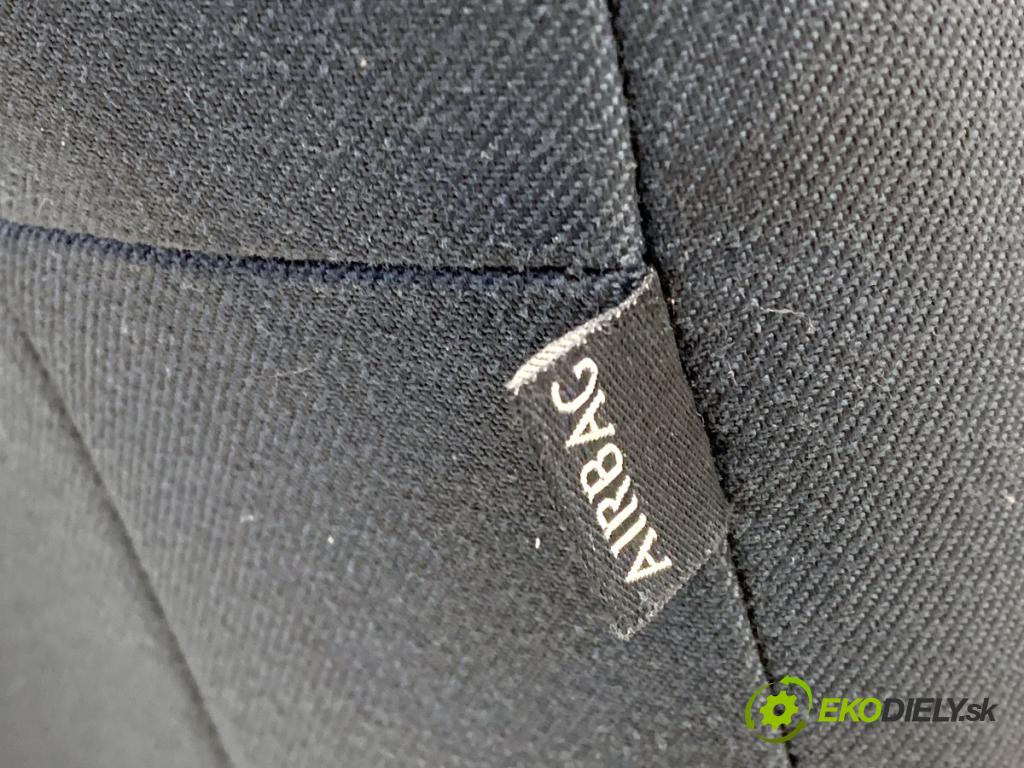 FORD FIESTA MK7 liftback 2012 71 kW 1.4 1388 sedadlo pravý přední část