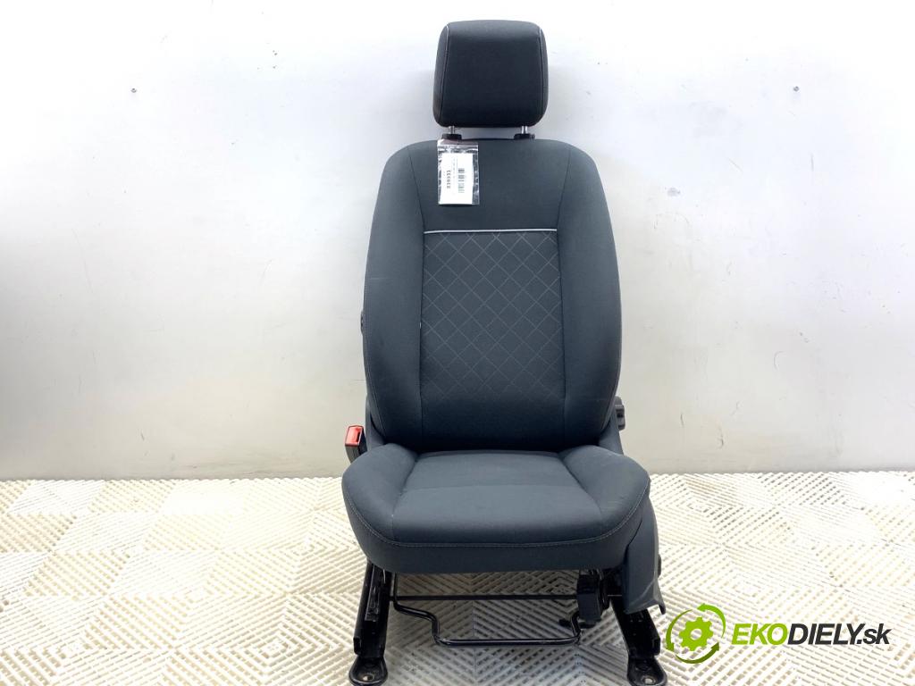 FORD FIESTA MK7 liftback 2012 71 kW 1.4 1388 sedadlo levý přední část 