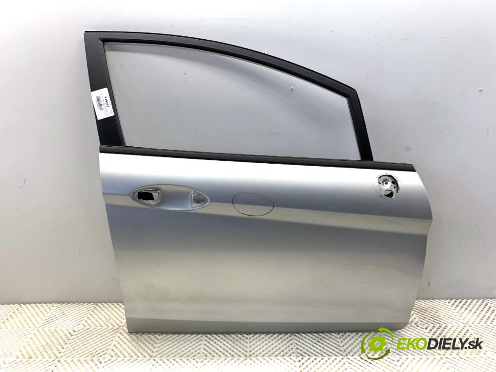 FORD FIESTA MK7 liftback 2012 71 kW 1.4 1388 dveře pravý přední část 