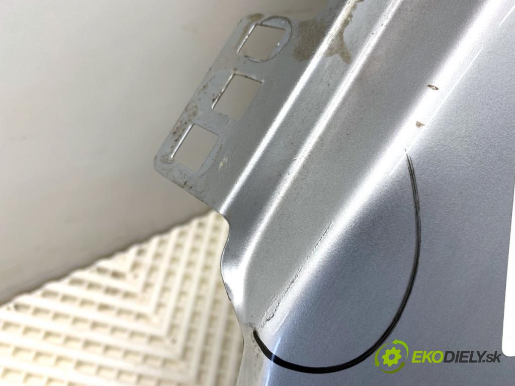 FORD FIESTA MK7 liftback 2012 71 kW 1.4 1388 blatník levý přední část