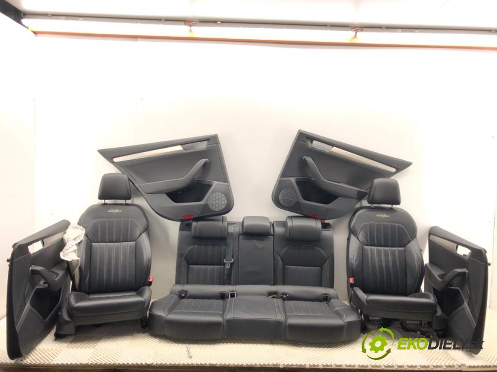 SKODA SUPERB III Kombi 2020 160 kW 1.4 TSI iV 1395 sedadla sedačky sedadlo boční 