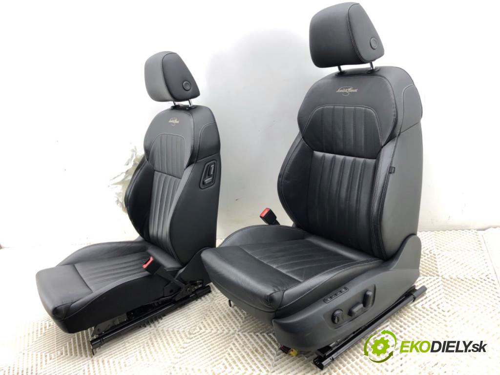 SKODA SUPERB III Kombi 2020 160 kW 1.4 TSI iV 1395 sedadla sedačky sedadlo boční