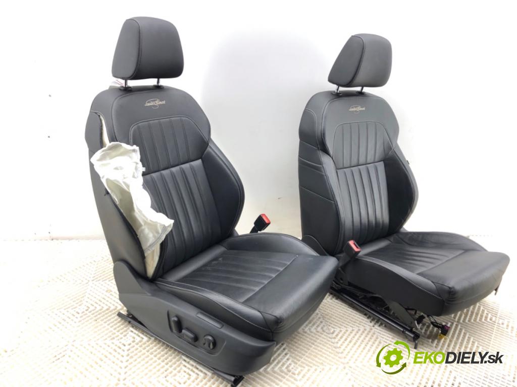 SKODA SUPERB III Kombi 2020 160 kW 1.4 TSI iV 1395 sedadla sedačky sedadlo boční