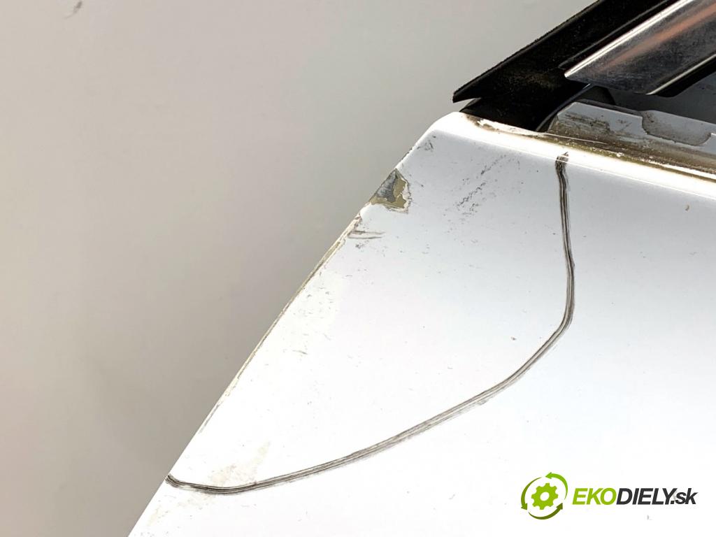 SKODA SUPERB III Kombi 2020 160 kW 1.4 TSI iV 1395 dveře levý přední část