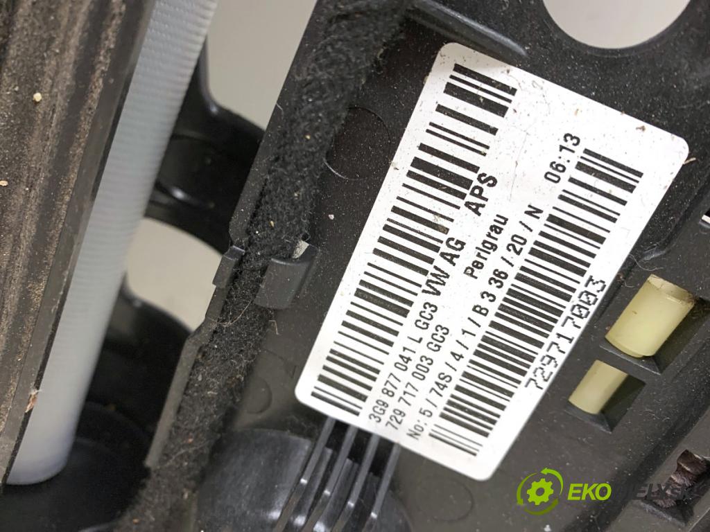 SKODA SUPERB III Kombi 2020 160 kW 1.4 TSI iV 1395 střešní okno 3G9877041L (Sklo karoserie)