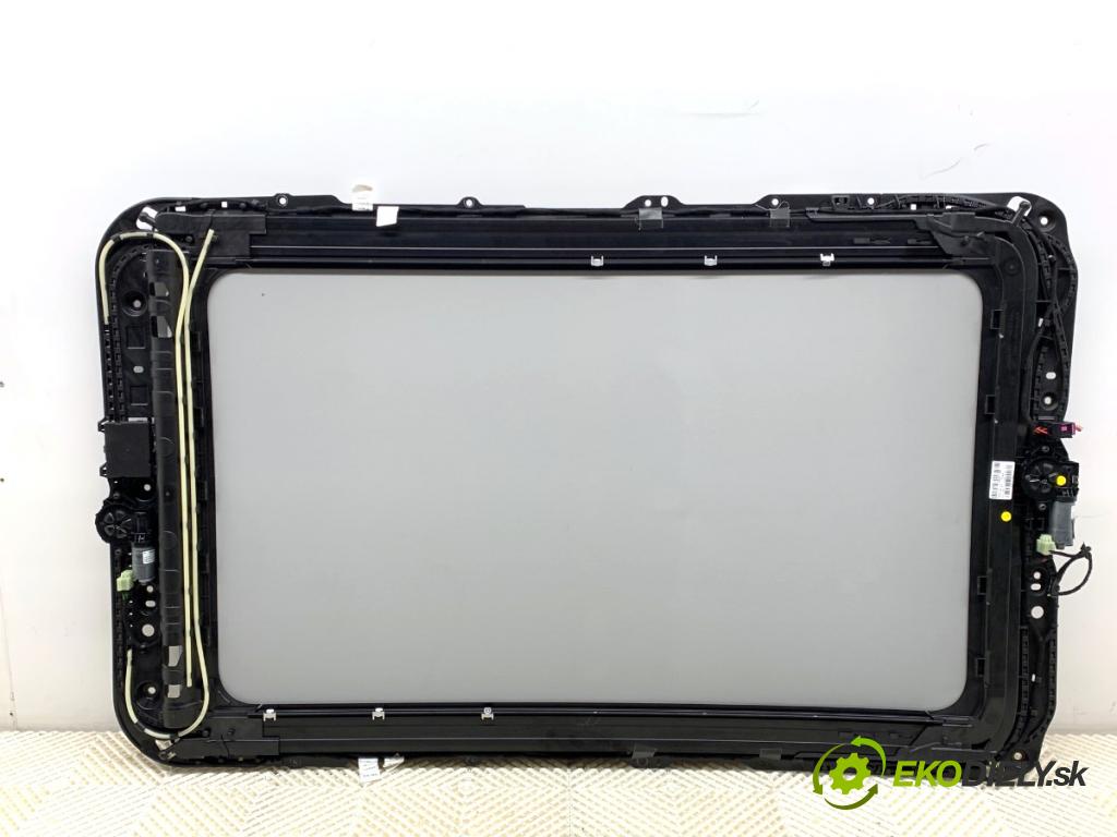 SKODA SUPERB III Kombi 2020 160 kW 1.4 TSI iV 1395 střešní okno 3G9877041L (Sklo karoserie)