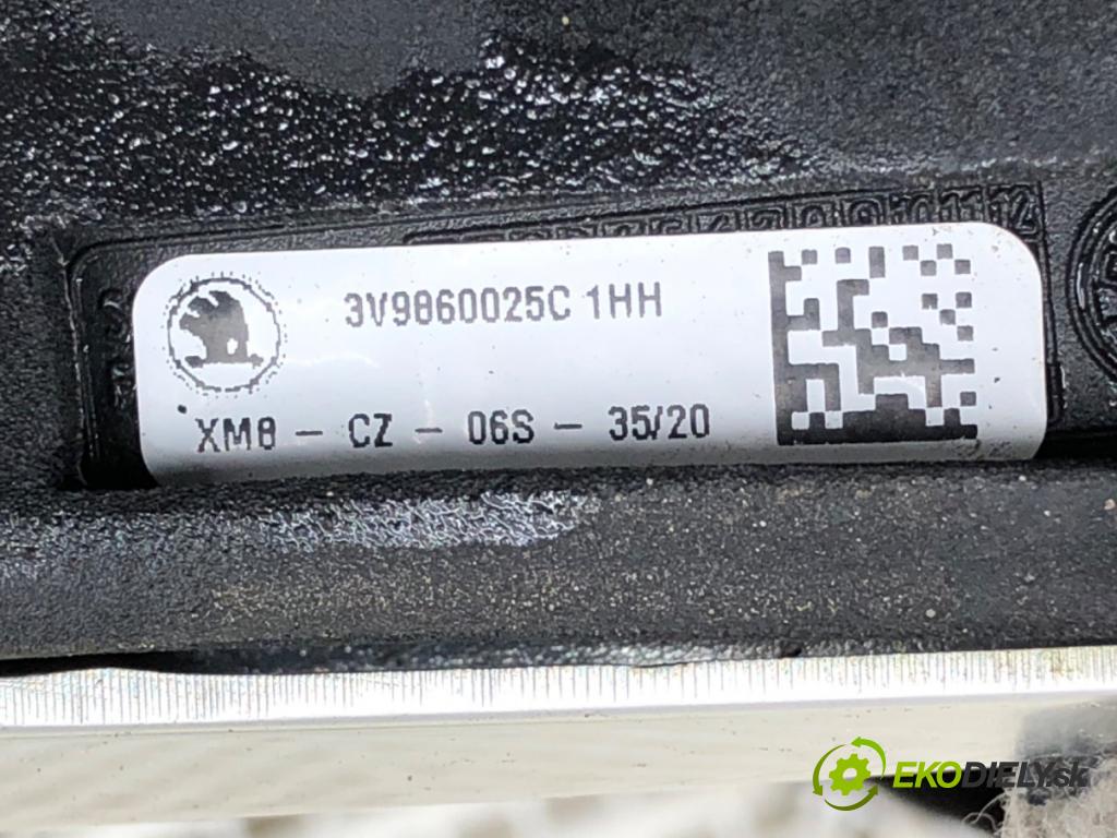 SKODA SUPERB III Kombi 2020 160 kW 1.4 TSI iV 1395 zábradlí: STŘECHA