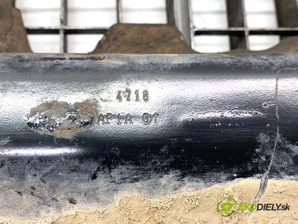 FORD TRANSIT COURIER Nadwozie pełne/minivan 2018 74 kW 1.0 EcoBoost 998 výztuha pod motor  (Přední výztuha)