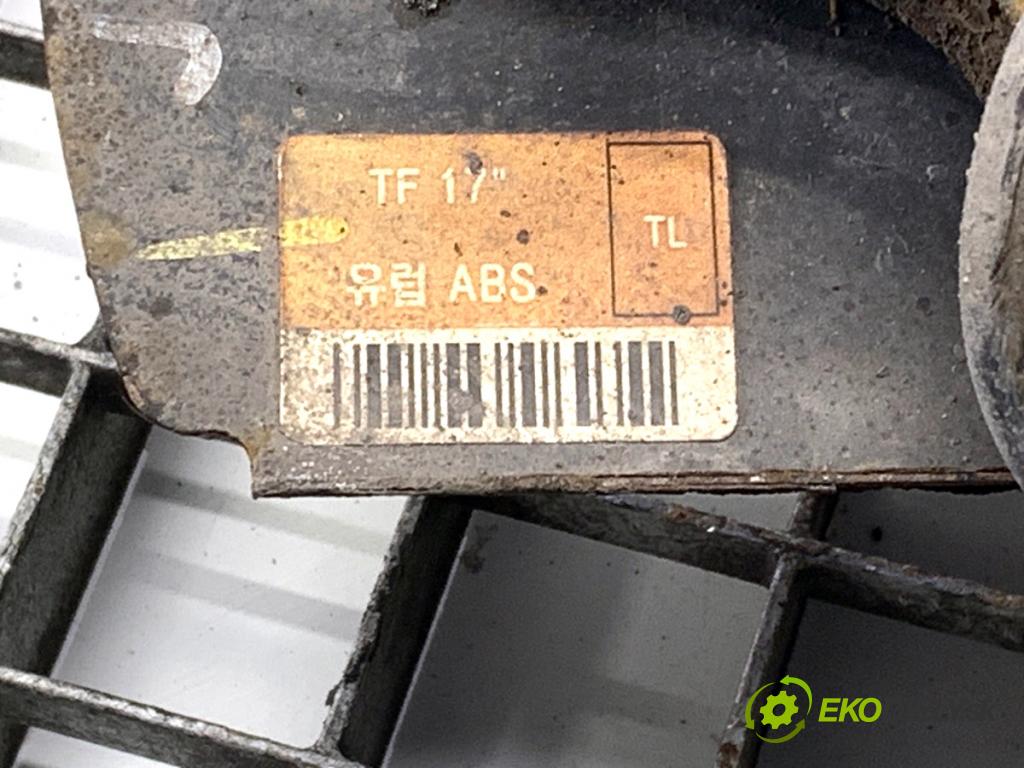 KIA OPTIMA sedan 2012 100 kW 1.7 CRDi 1685 náboj pravy predný