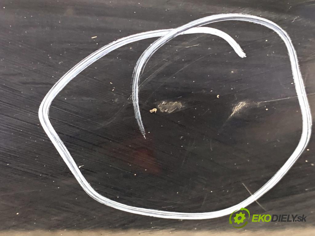 KIA OPTIMA sedan 2012 100 kW 1.7 CRDi 1685 Nárazník zad  (Kľučka dverí ostatné)