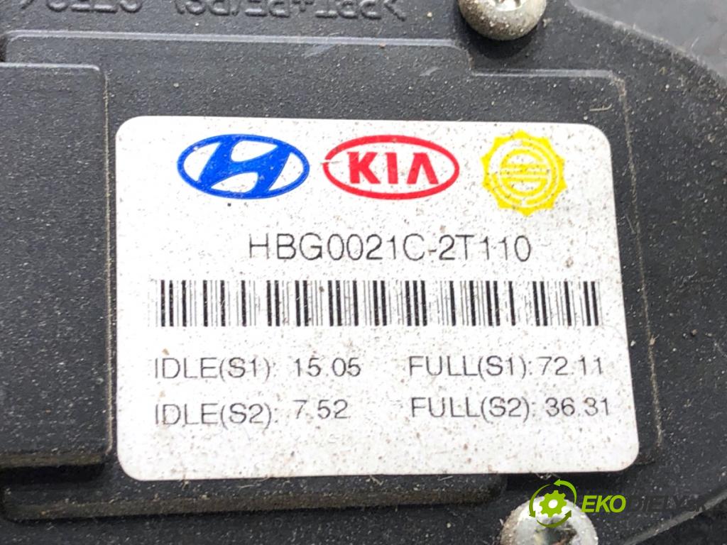 KIA OPTIMA sedan 2012 100 kW 1.7 CRDi 1685 Potenciometer plynu 32726-3R300 (Potenciometer plynového pedálu)