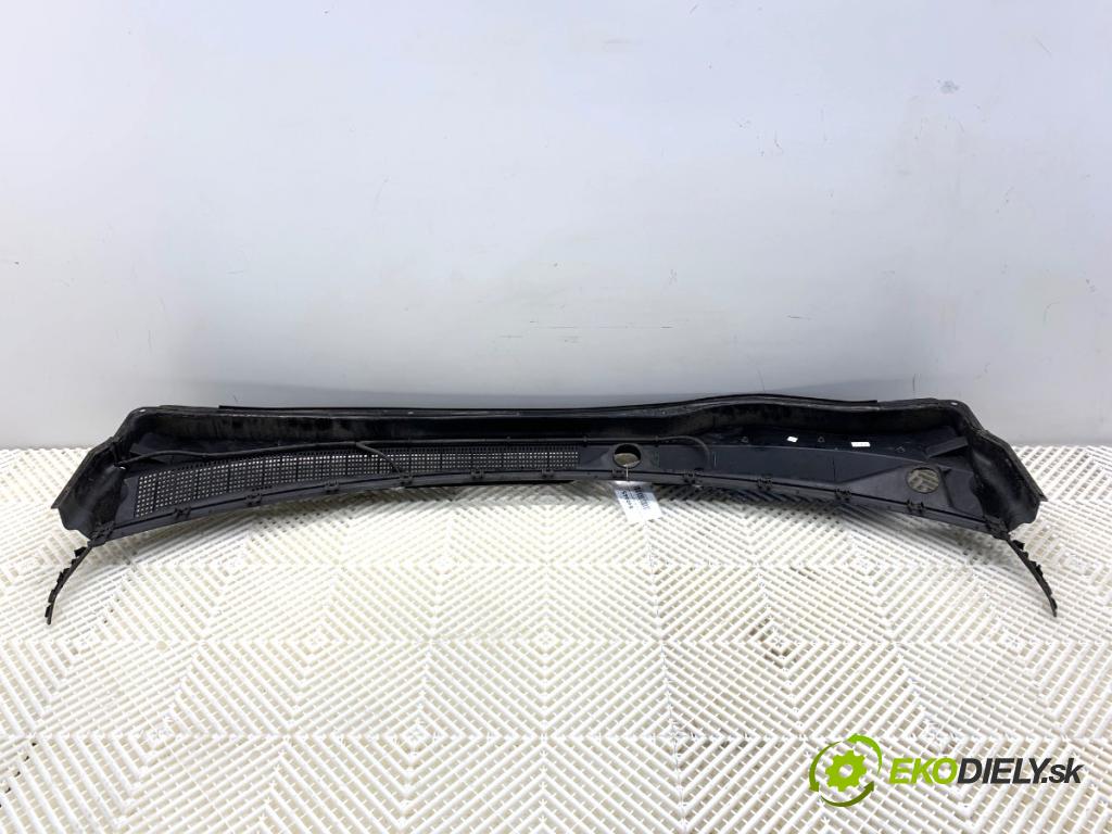 KIA OPTIMA sedan 2012 100 kW 1.7 CRDi 1685 Torpédo, plast pod čelné okno 86150-2T000 (Torpédo (plast pod čelným sklom))