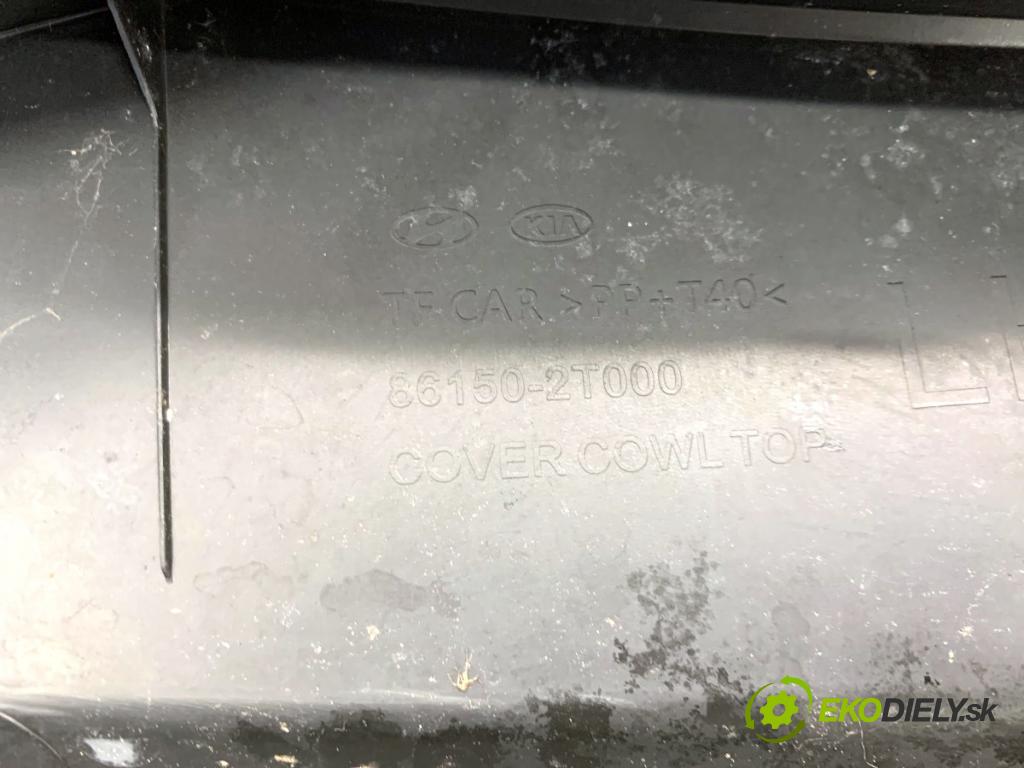 KIA OPTIMA sedan 2012 100 kW 1.7 CRDi 1685 torpédo plast pod čelní okno 86150-2T000 (Plast pod čelním sklem)