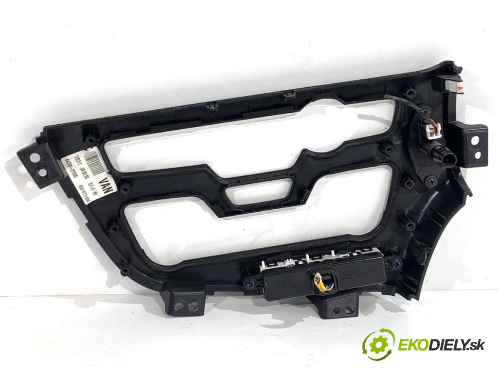 KIA OPTIMA sedan 2012 100 kW 1.7 CRDi 1685 lišty kryt 84830-2T100 2T847-83100 (Lišta)