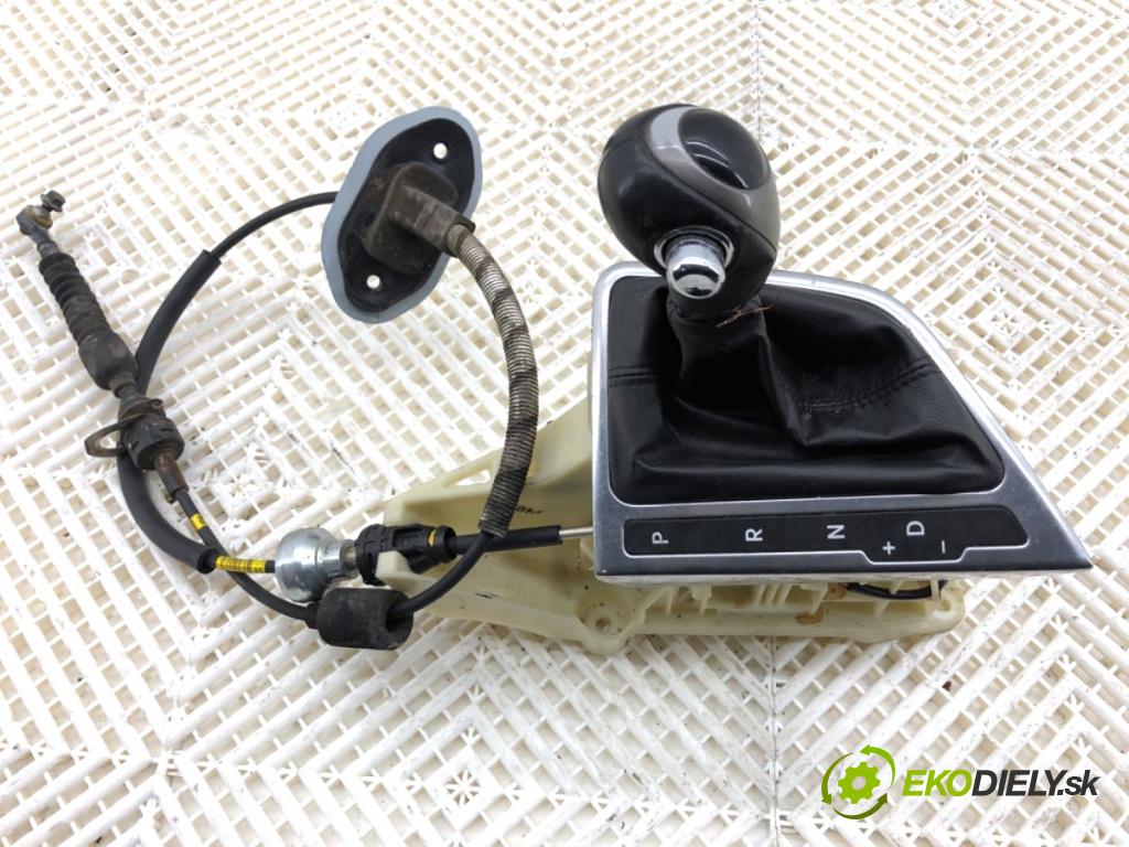 KIA OPTIMA sedan 2012 100 kW 1.7 CRDi 1685 Kulisa  (Rýchlostná páka (kulisa))