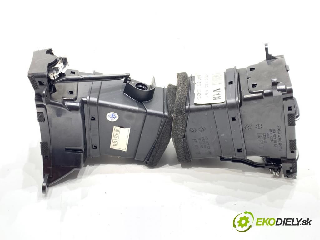 KIA OPTIMA sedan 2012 100 kW 1.7 CRDi 1685 mří topení přední část 84830-2T100