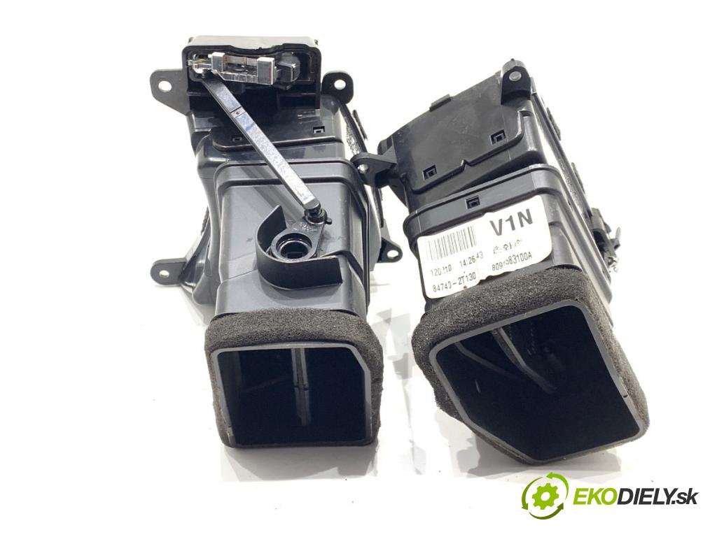 KIA OPTIMA sedan 2012 100 kW 1.7 CRDi 1685 mří topení přední část 84830-2T100