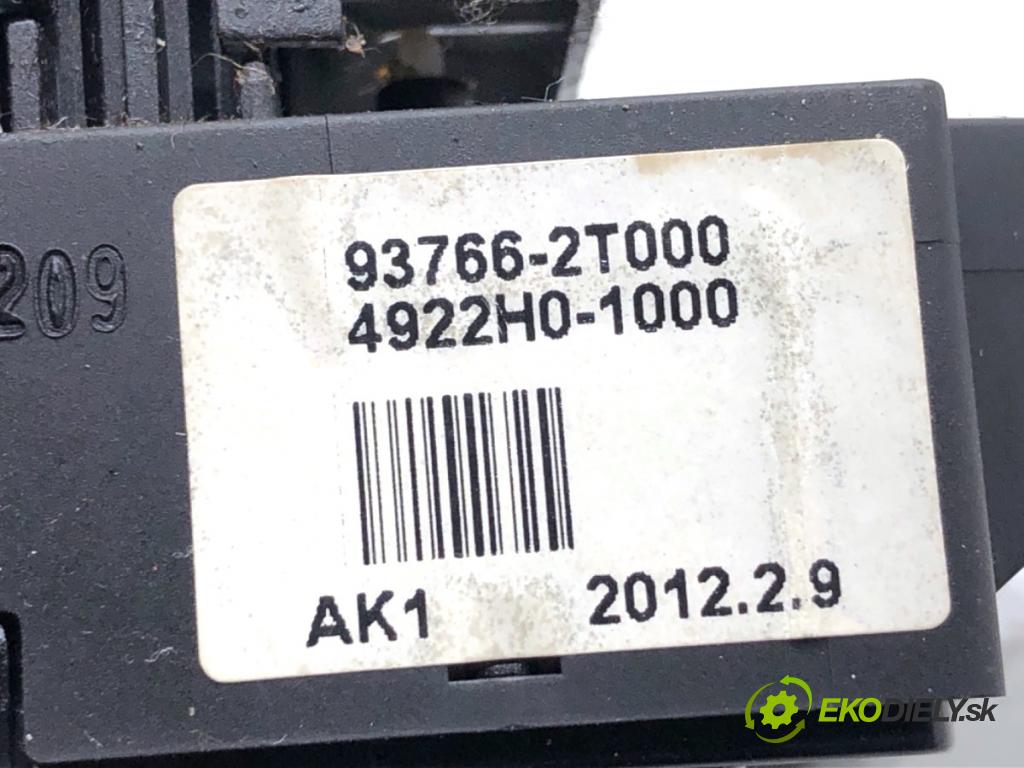 KIA OPTIMA sedan 2012 100 kW 1.7 CRDi 1685 spínač kulisa brzdy ruční brzdy 93766-2T000