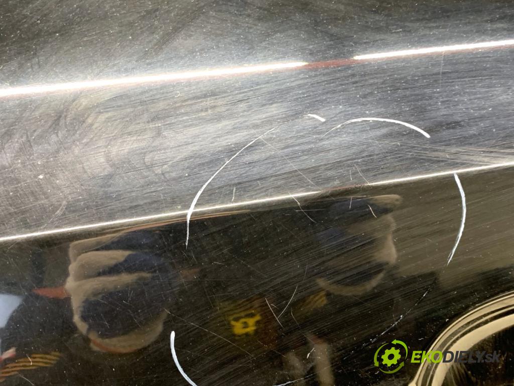 KIA OPTIMA sedan 2012 100 kW 1.7 CRDi 1685 dveře pravý zadní část