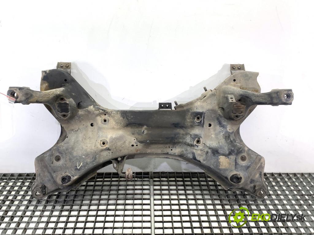 KIA OPTIMA sedan 2012 100 kW 1.7 CRDi 1685 výztuha pod motor  (Přední výztuha)