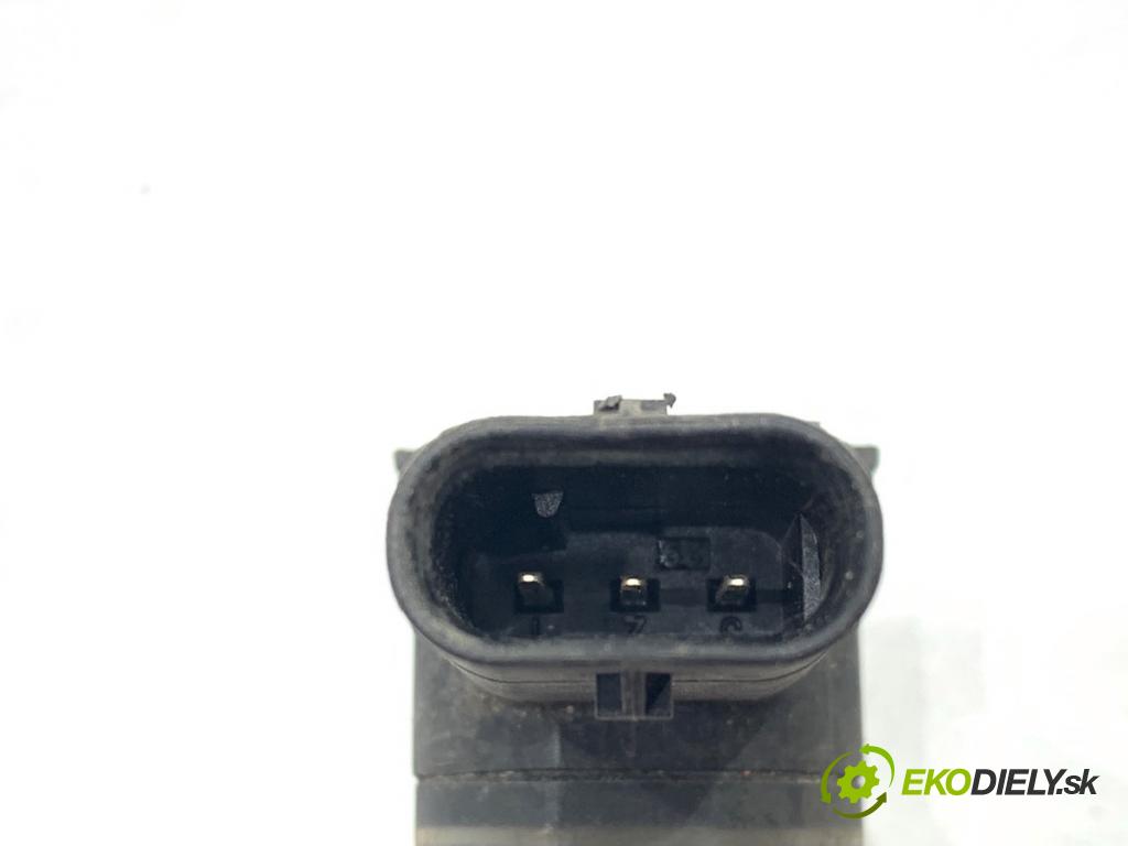 KIA OPTIMA sedan 2012 100 kW 1.7 CRDi 1685 snímač PDC 96890-2S000