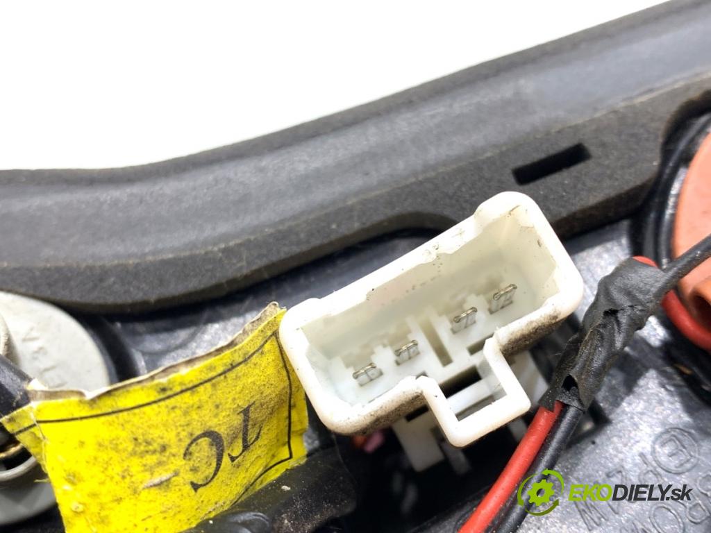 KIA OPTIMA sedan 2012 100 kW 1.7 CRDi 1685 světlo zadní část levá strana vnitřní 92403-2T0 (Klika dveří ostatní)