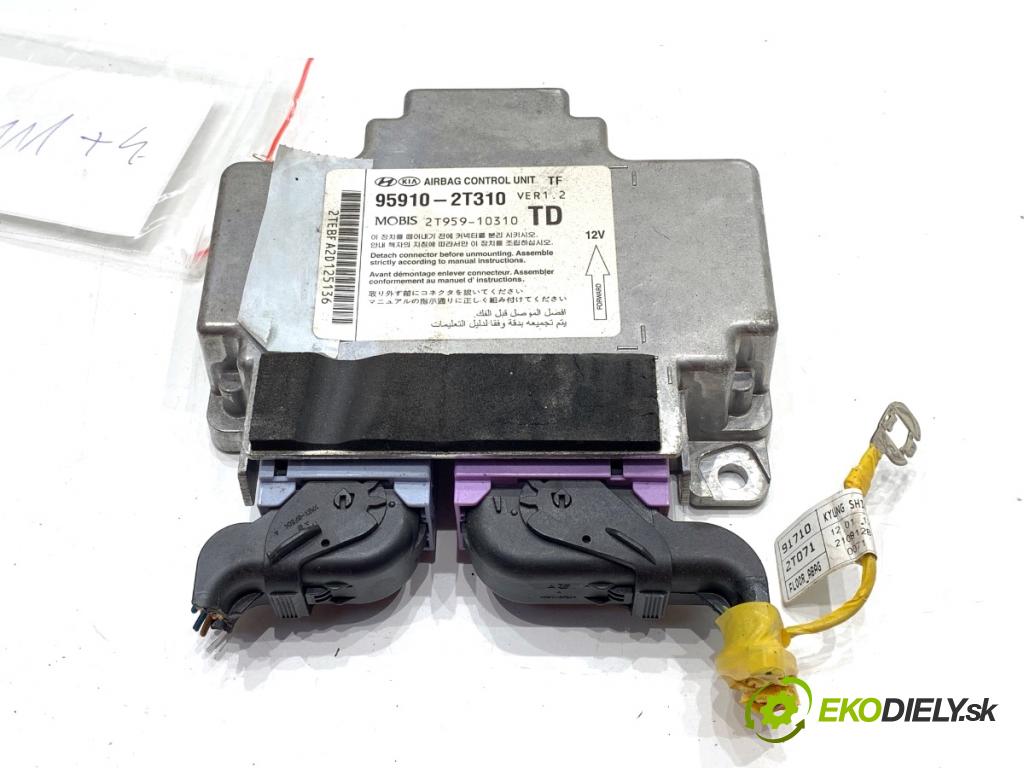 KIA OPTIMA sedan 2012 100 kW 1.7 CRDi 1685 senzor airbag 95910-2T310 (Snímač)