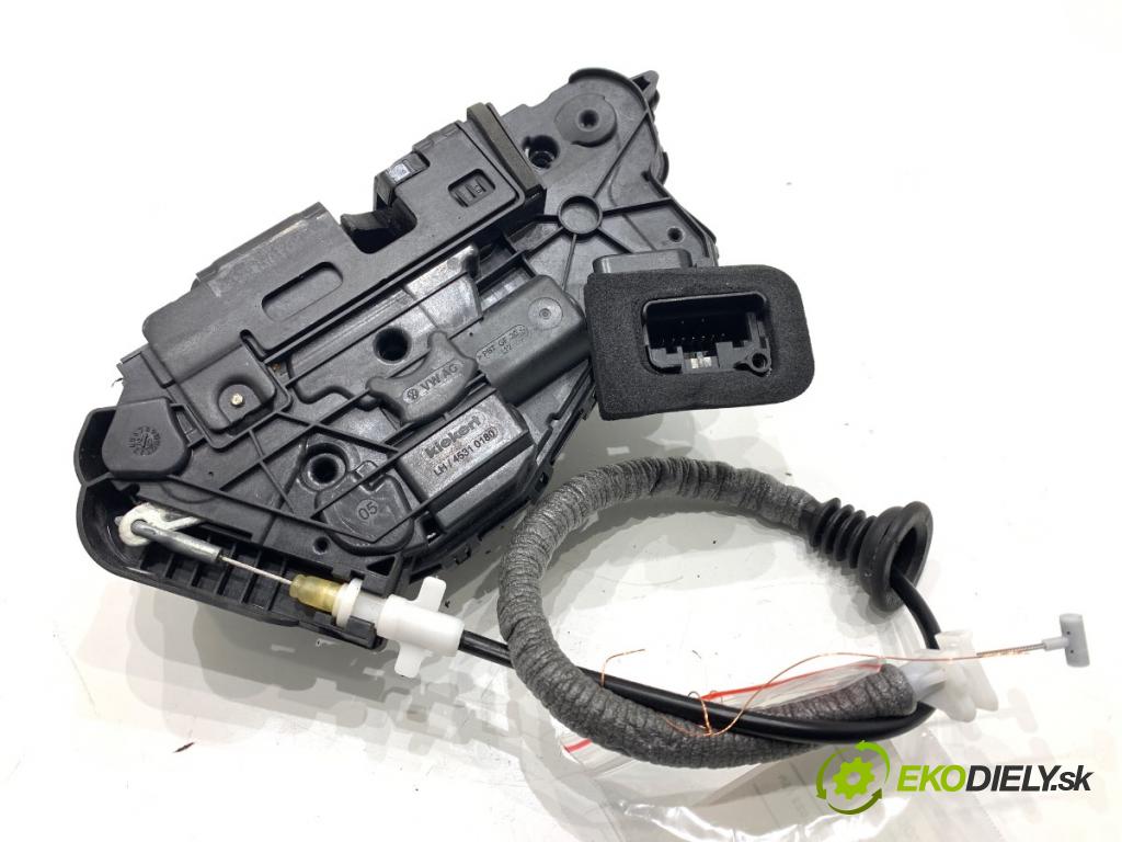 SKODA SUPERB III Kombi 2020 160 kW 1.4 TSI iV 1395 zámok dveře levý přední část 5TB837015C