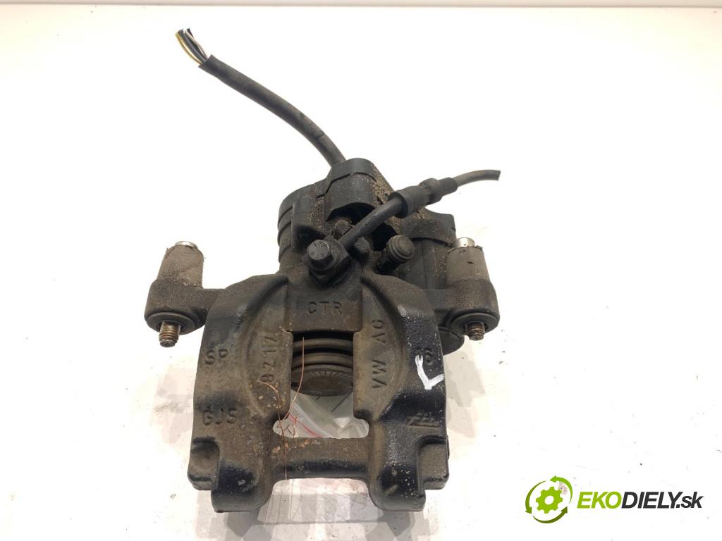 SKODA SUPERB III Kombi 2020 160 kW 1.4 TSI iV 1395 brzdič třmen levý zadní část 3Q0615405AE