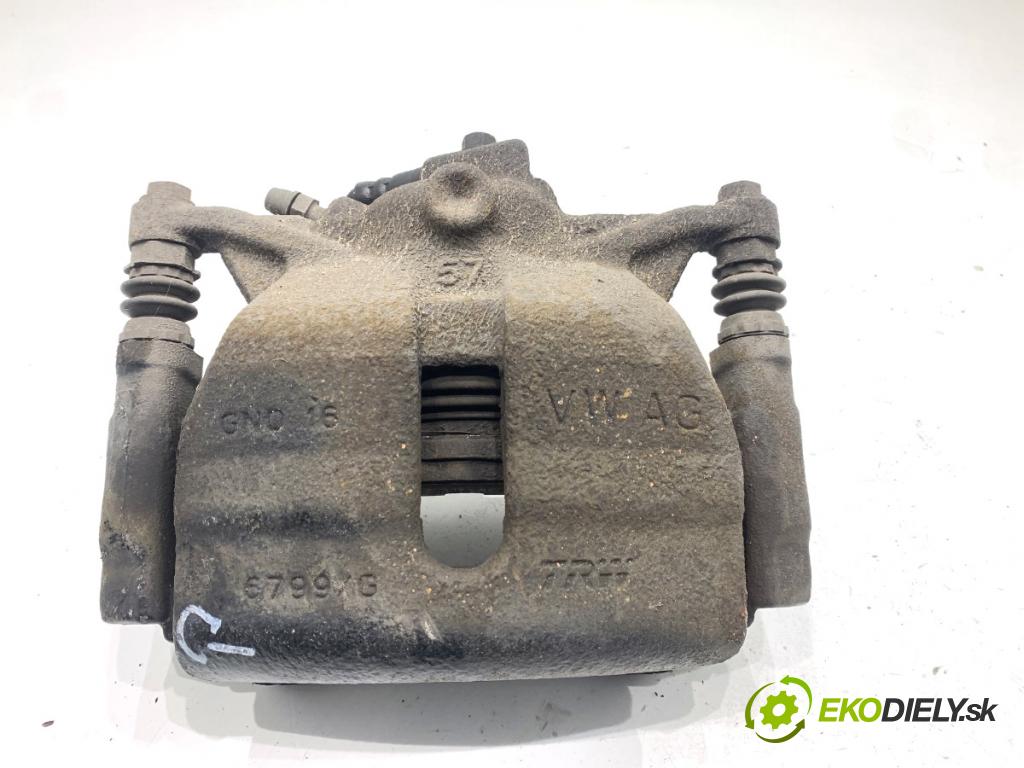 SKODA SUPERB III Kombi 2020 160 kW 1.4 TSI iV 1395 Brzdič strmeň pravy predný 