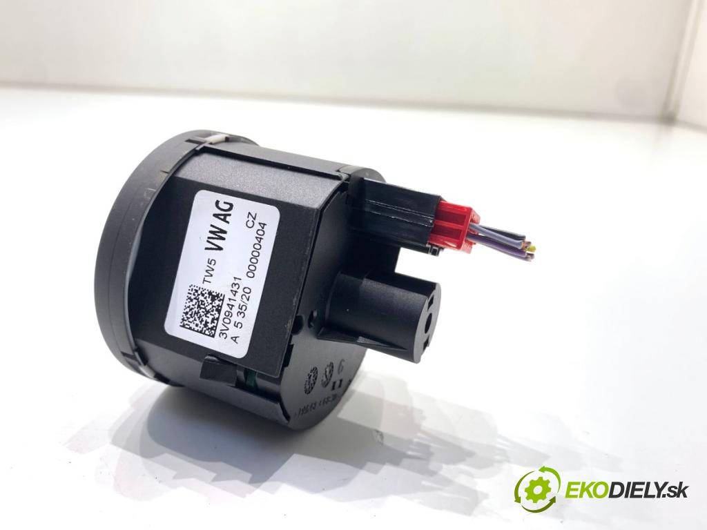 SKODA SUPERB III Kombi 2020 160 kW 1.4 TSI iV 1395 Spínač svetiel 3V0941431