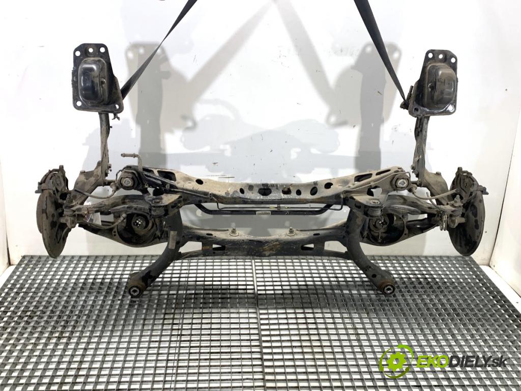 SKODA SUPERB III Kombi 2020 160 kW 1.4 TSI iV 1395 výztuha zadní část 3Q0505235AC