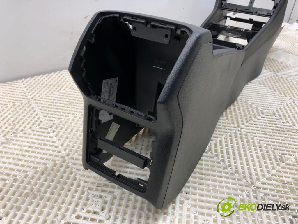 SKODA SUPERB III Kombi 2020 160 kW 1.4 TSI iV 1395 Tunel středový  (Středový tunel)