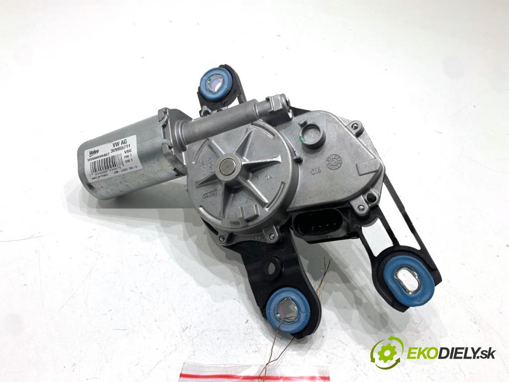 SKODA SUPERB III Kombi 2020 160 kW 1.4 TSI iV 1395 motor stěračů zadní část 3V9955711