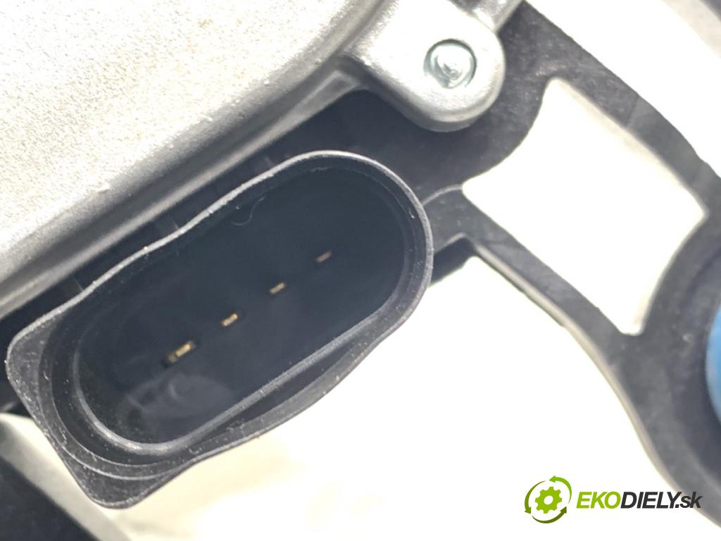 SKODA SUPERB III Kombi 2020 160 kW 1.4 TSI iV 1395 motor stěračů zadní část 3V9955711