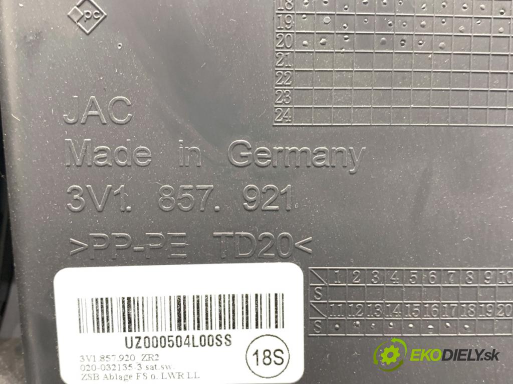 SKODA SUPERB III Kombi 2020 160 kW 1.4 TSI iV 1395 Priehradka, kastlík volantu 3V1857920