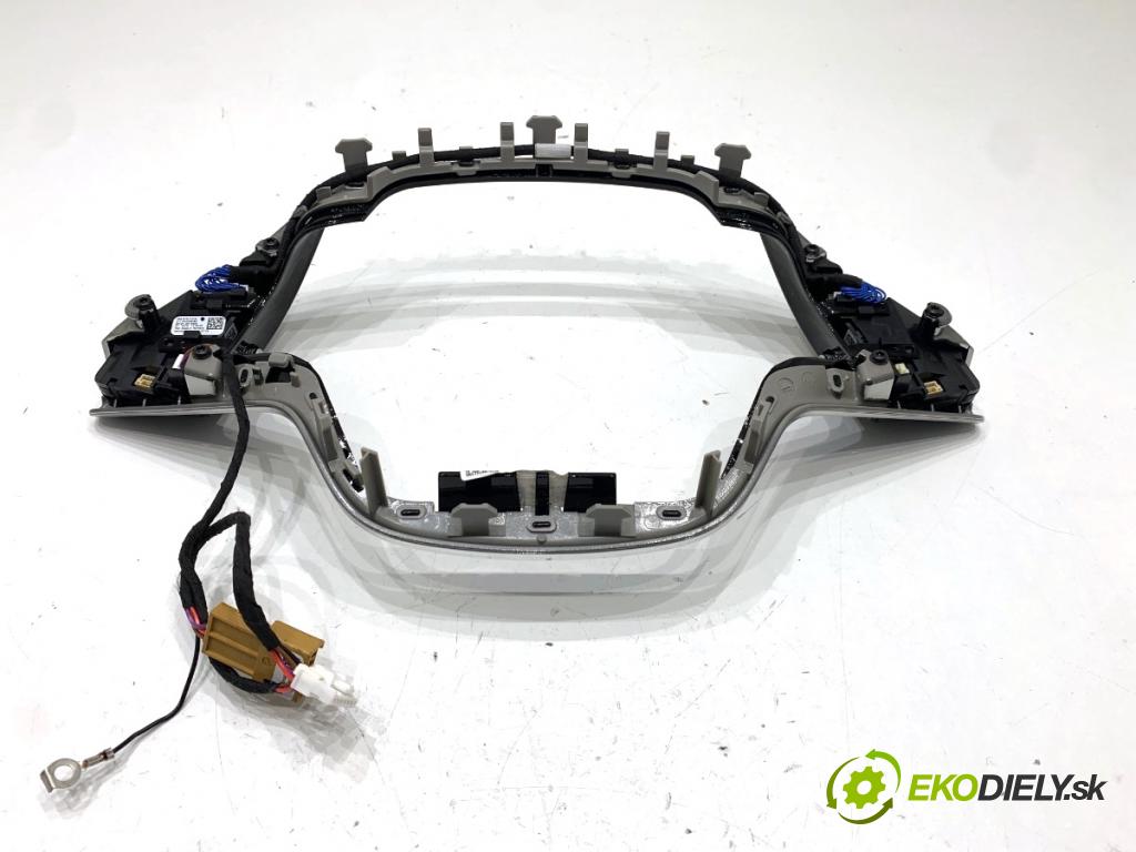 SKODA SUPERB III Kombi 2020 160 kW 1.4 TSI iV 1395 SPÍNAČE: volantu 5E3419093CB