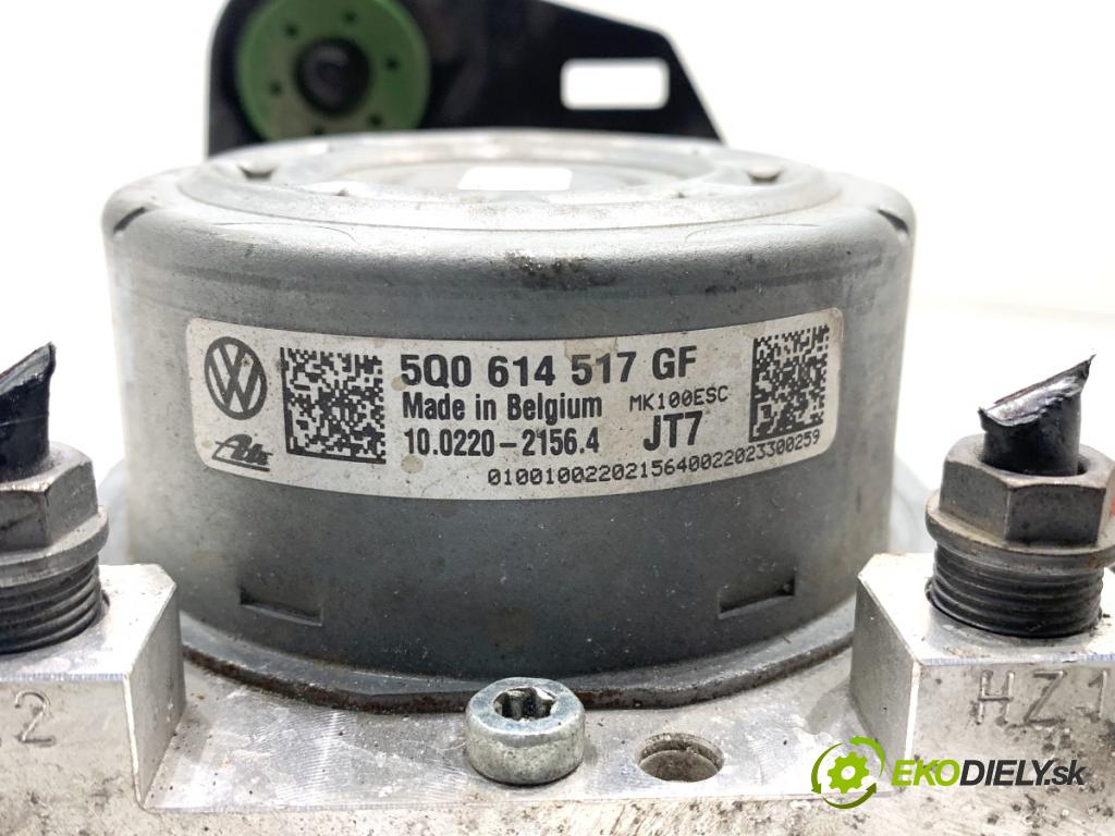 SKODA SUPERB III Kombi 2020 160 kW 1.4 TSI iV 1395 Pumpa ABS 5Q0614517GF (Pumpa ABS)