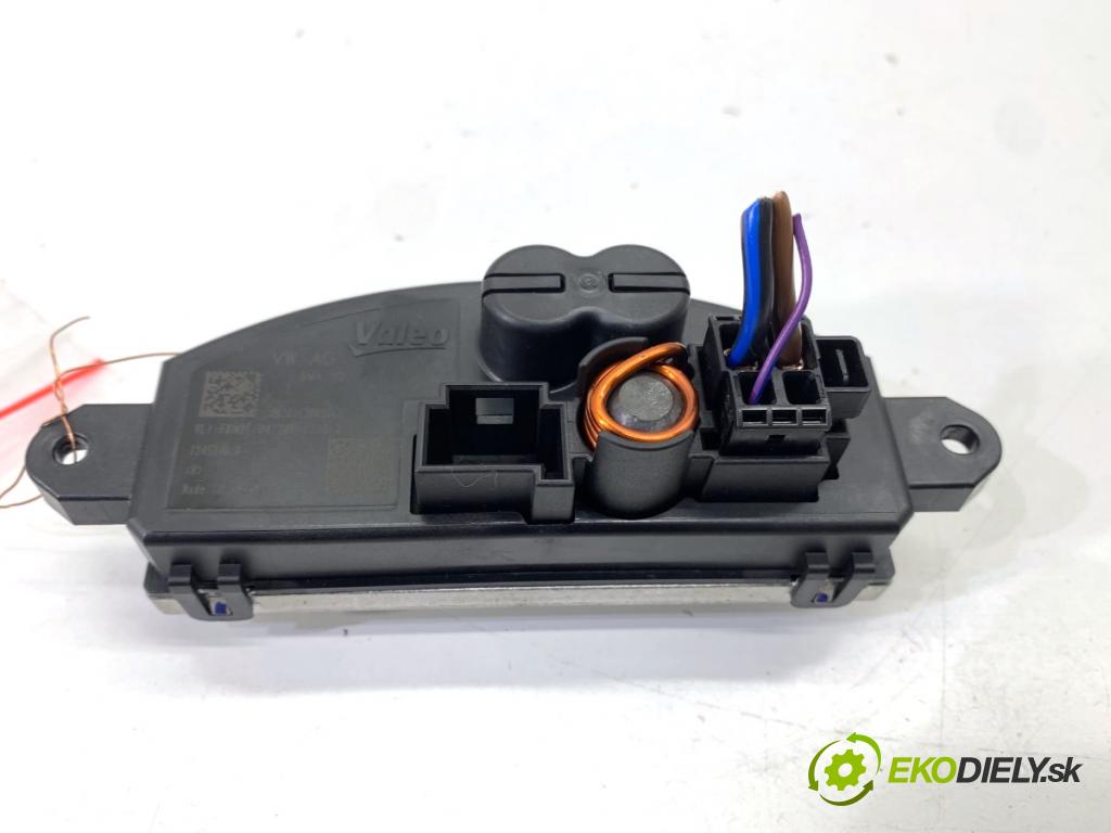 SKODA SUPERB III Kombi 2020 160 kW 1.4 TSI iV 1395 odpor rezistor topení vzduchu 5WA907521 (Odpor topení)