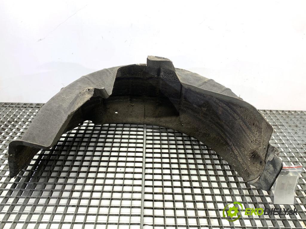 SKODA SUPERB III Kombi 2020 160 kW 1.4 TSI iV 1395 podblatník levý zadní část