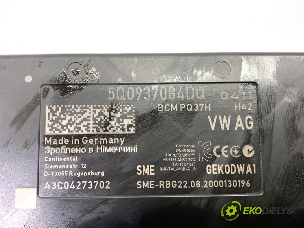 SKODA SUPERB III Kombi 2020 160 kW 1.4 TSI iV 1395 modul komfortu 5Q0937084DQ (Komfortní modul)
