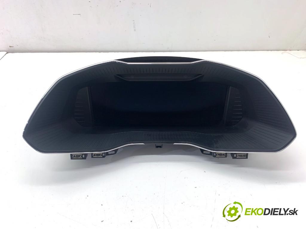 SKODA SUPERB III Kombi 2020 160 kW 1.4 TSI iV 1395 Prístrojovka 3V0920794C (Prístrojová doska)