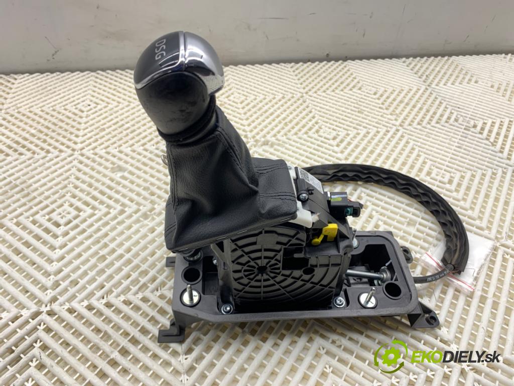 SKODA SUPERB III Kombi 2020 160 kW 1.4 TSI iV 1395 Kulisa 3Q1713023AJ (Rýchlostná páka (kulisa))