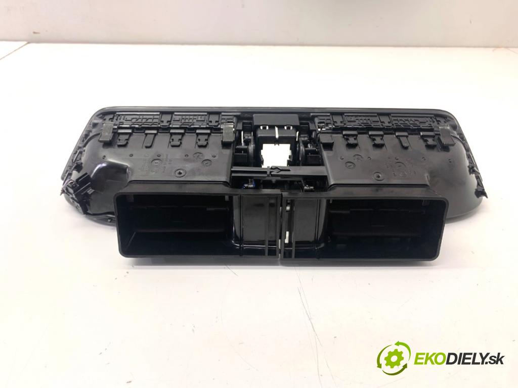 SKODA SUPERB III Kombi 2020 160 kW 1.4 TSI iV 1395 mří topení přední část 3V0820951D