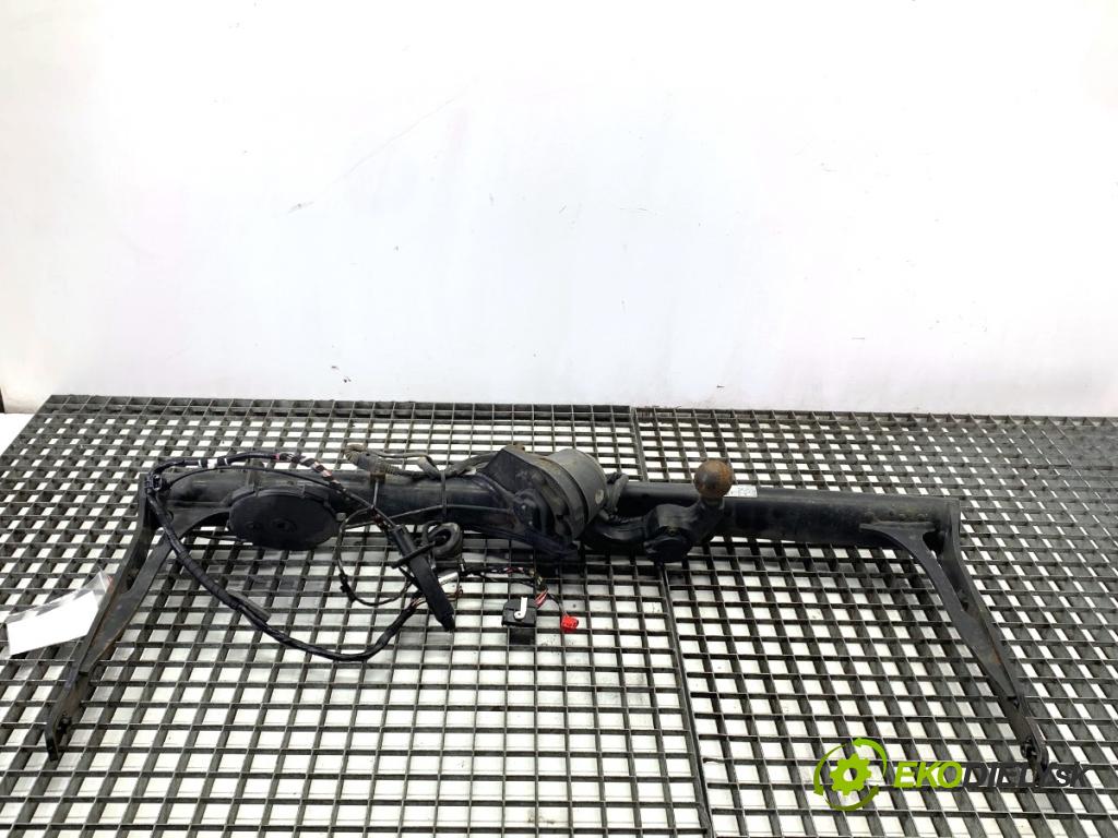 SKODA SUPERB III Kombi 2020 160 kW 1.4 TSI iV 1395 Hák tažné zařízení 3V9803881B (Tažné zařízení)