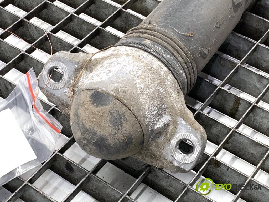 SKODA SUPERB III Kombi 2020 160 kW 1.4 TSI iV 1395 Tlmič pravy zad 3Q0512009BD