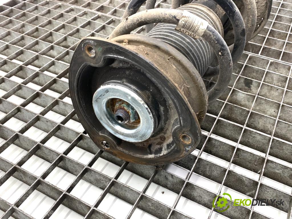 SKODA SUPERB III Kombi 2020 160 kW 1.4 TSI iV 1395 Tlmič pravy predný ZE 3Q0413032A