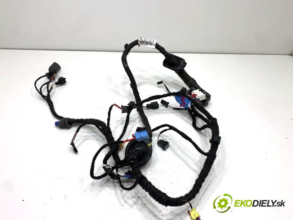 SKODA SUPERB III Kombi 2020 160 kW 1.4 TSI iV 1395 káblovačka dveře přední část levý 3V1971120DF